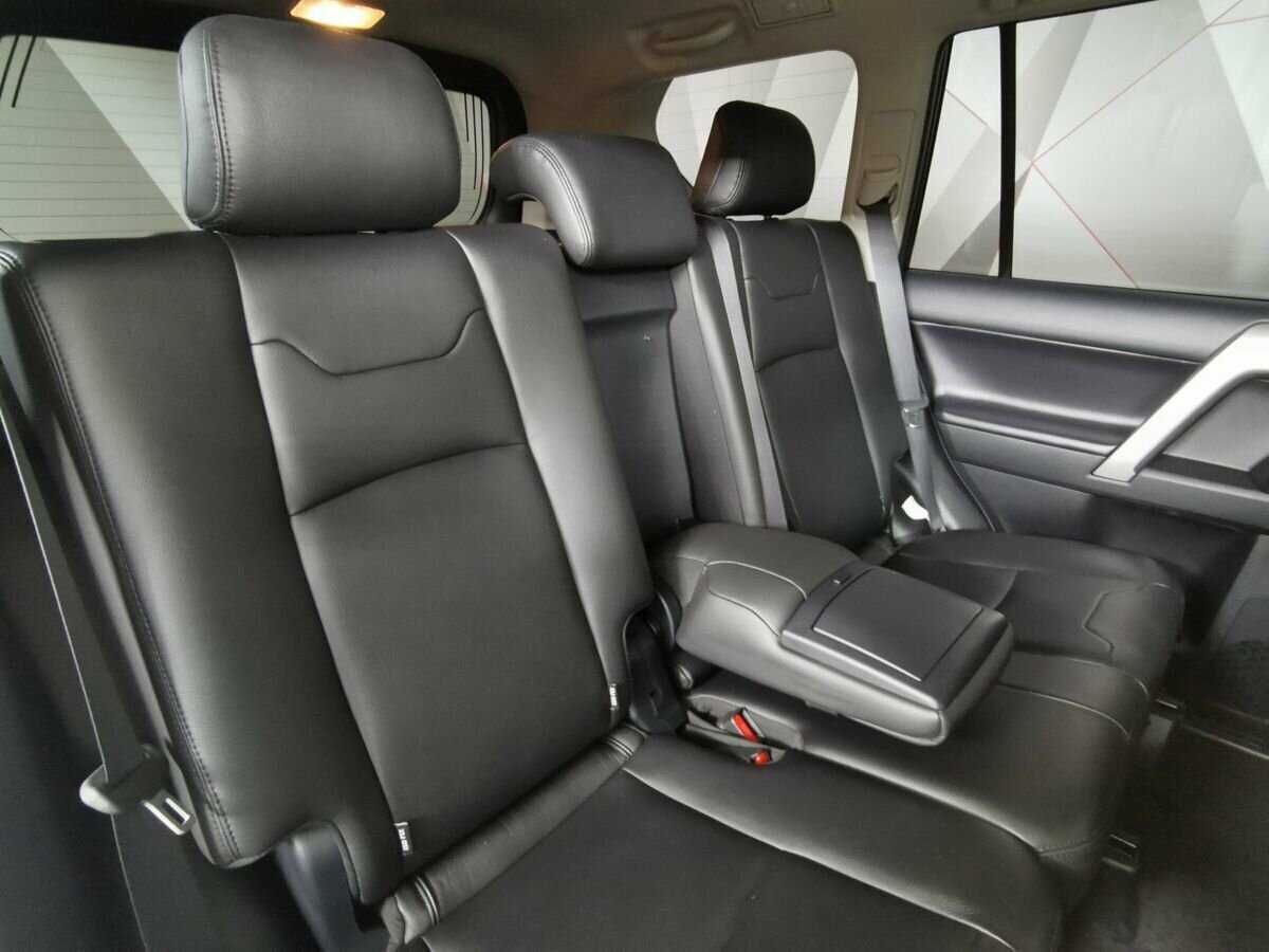 Купить Toyota Land Cruiser Prado, 2020, 57 122 км, фото №13