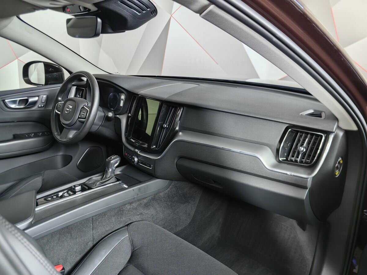 Купить Volvo XC60, 2021, 41 554 км, фото №9