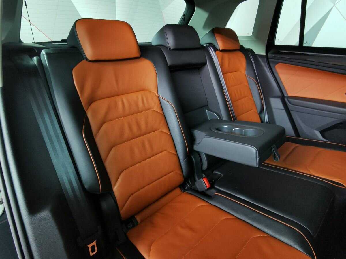 Купить Volkswagen Tiguan, 2019, 59 503 км, фото №13