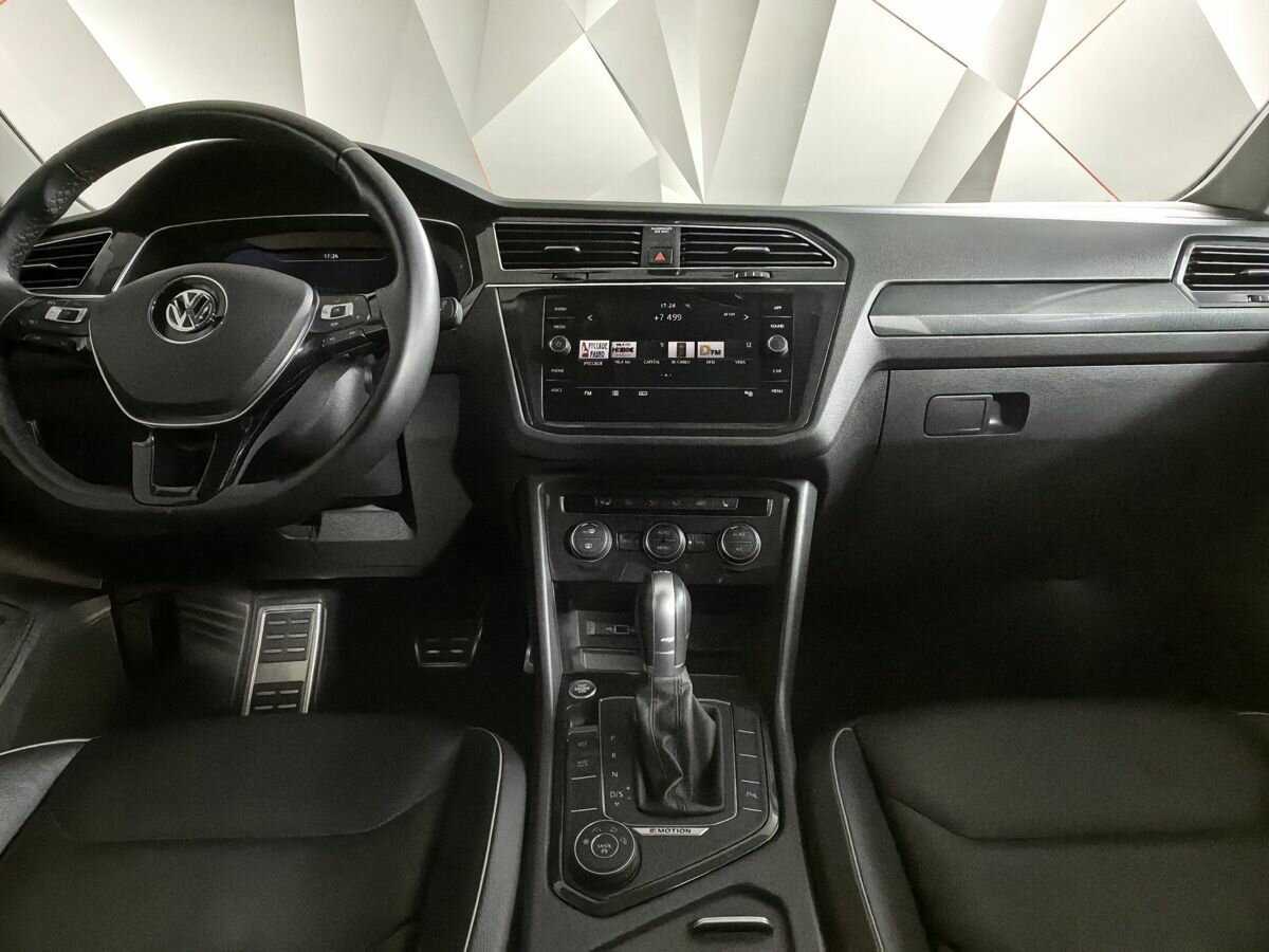 Купить Volkswagen Tiguan, 2018, 78 310 км, фото №9