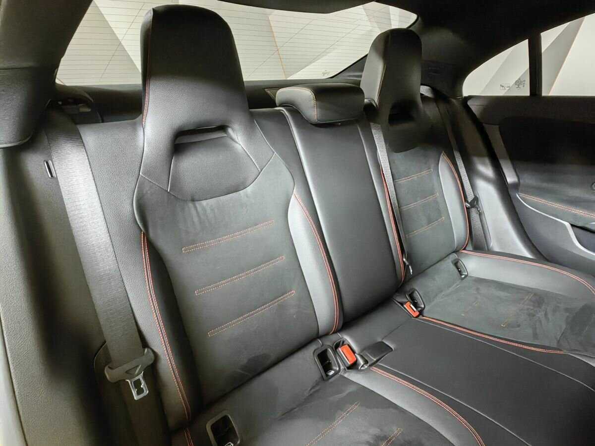 Купить Mercedes-Benz CLA 200, 2020, 39 939 км, фото №12