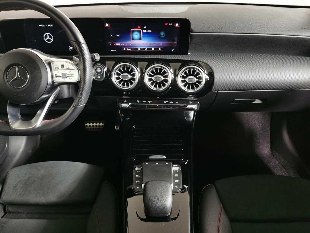 Купить Mercedes-Benz A-Класс 200, 2021, 64 080 км, фото №11