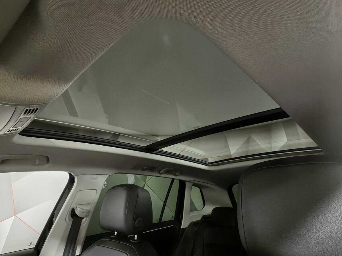 Купить Volkswagen Tiguan, 2017, 118 877 км, фото №18