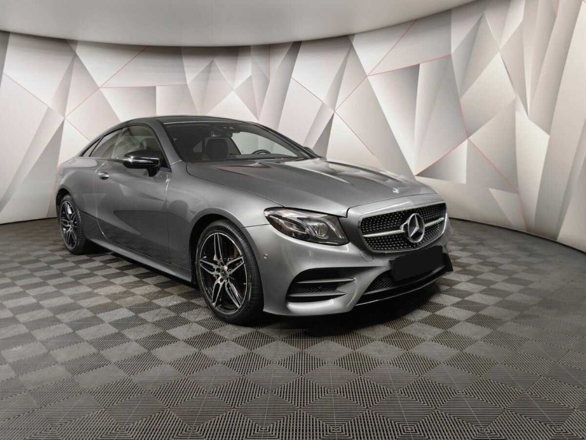 Mercedes-Benz E-Класс