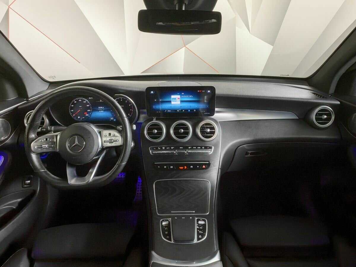 Купить Mercedes-Benz GLC 300, 2020, 60 875 км, фото №10
