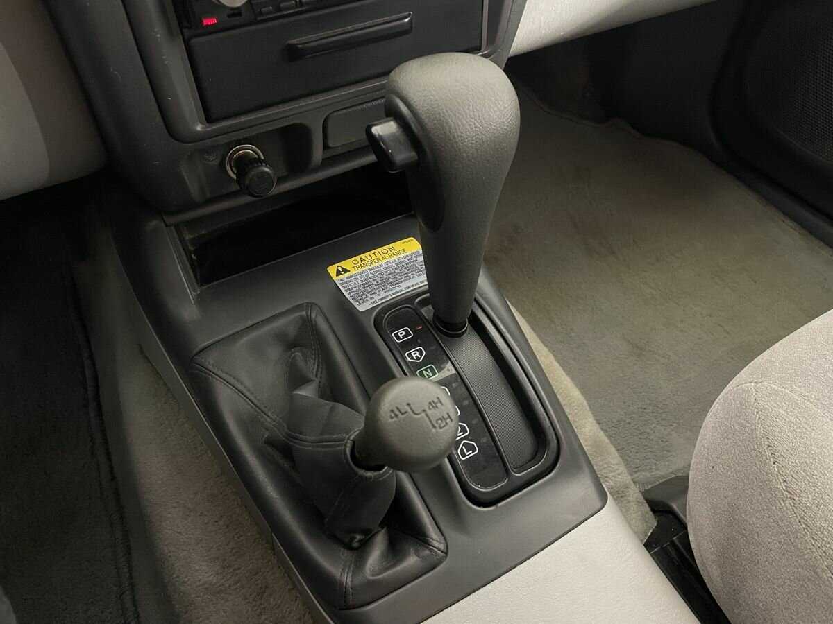 Купить Mitsubishi Montero Sport, 2000, 200 461 км, фото №12