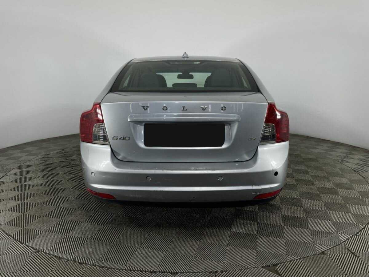 Volvo S40