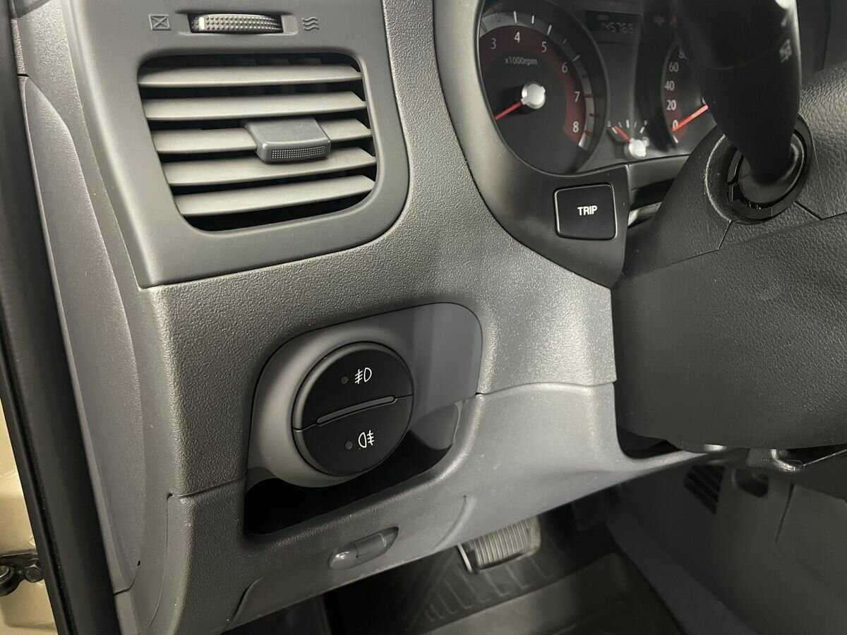 Купить Kia Rio, 2010, 145 768 км, фото №9