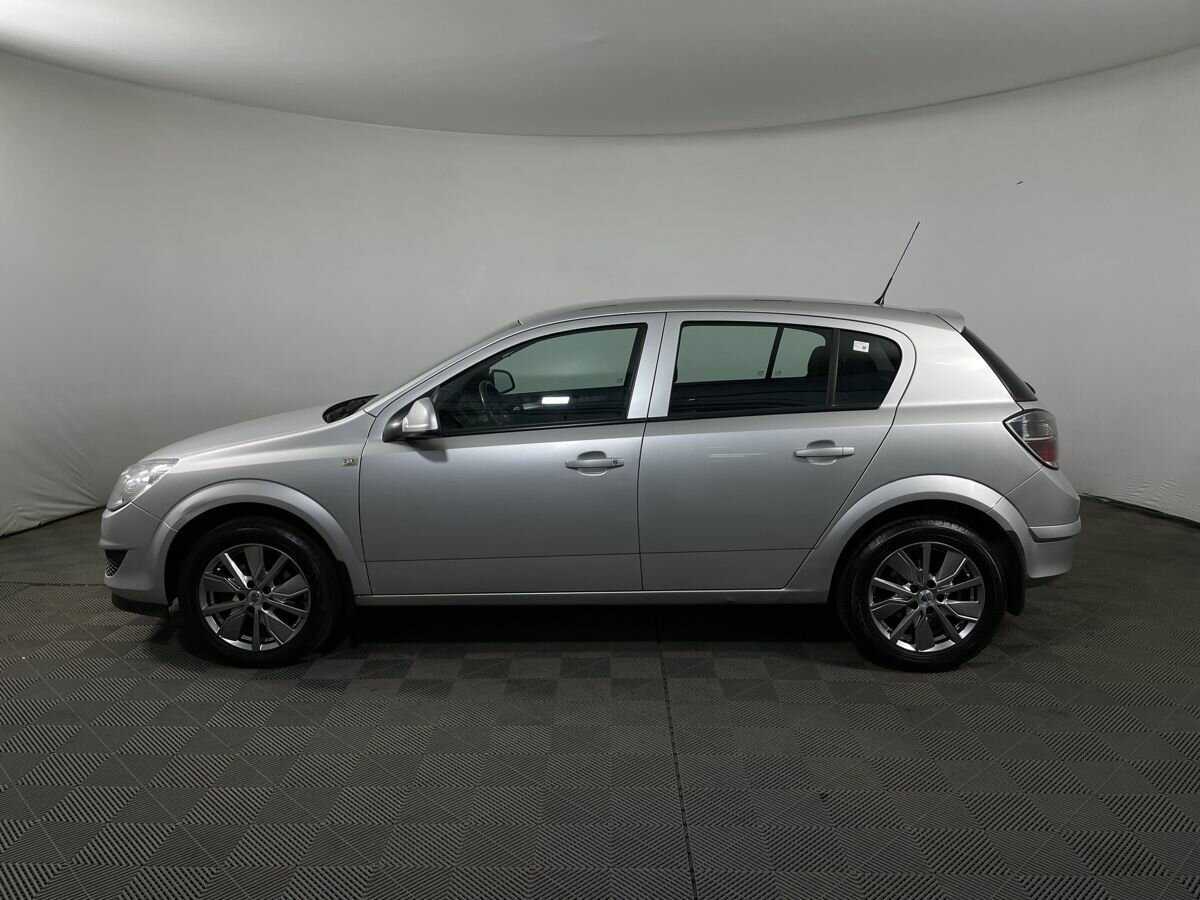 Купить Opel Astra, 2010, 130 499 км, фото №5
