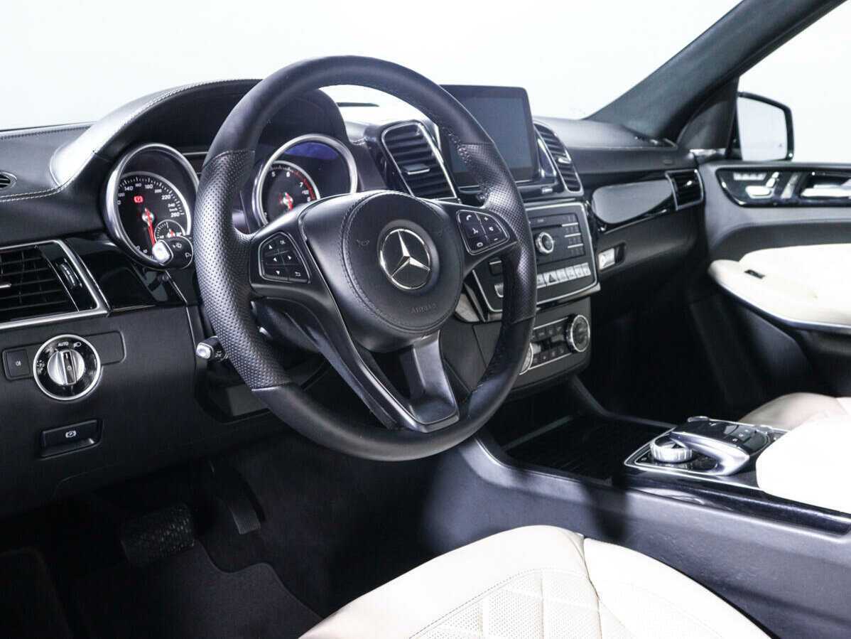 Купить Mercedes-Benz GLS 500, 2016, 211 072 км, фото №14