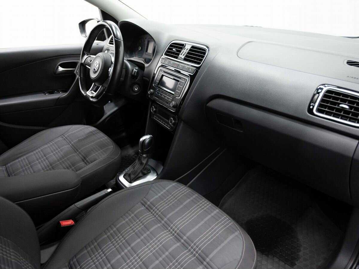 Купить Volkswagen Polo, 2016, 106 000 км, фото №11