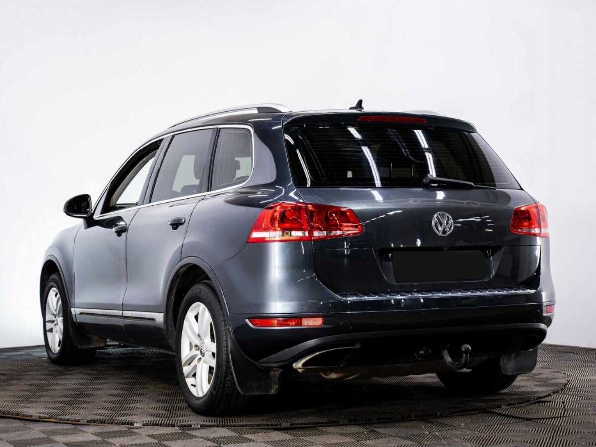 Купить Volkswagen Touareg, 2010, 245 274 км, фото №4