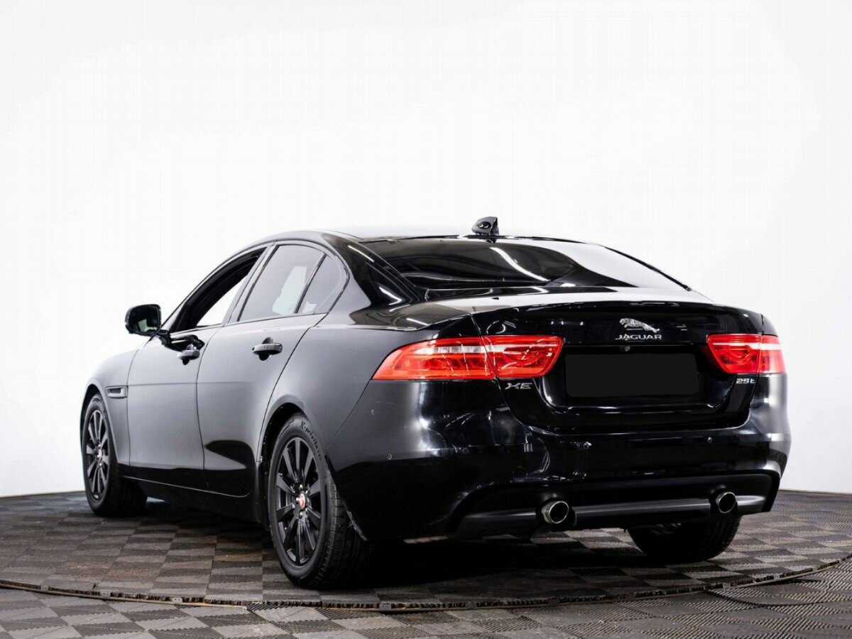 Купить Jaguar XE, 2016, 291 920 км, фото №4