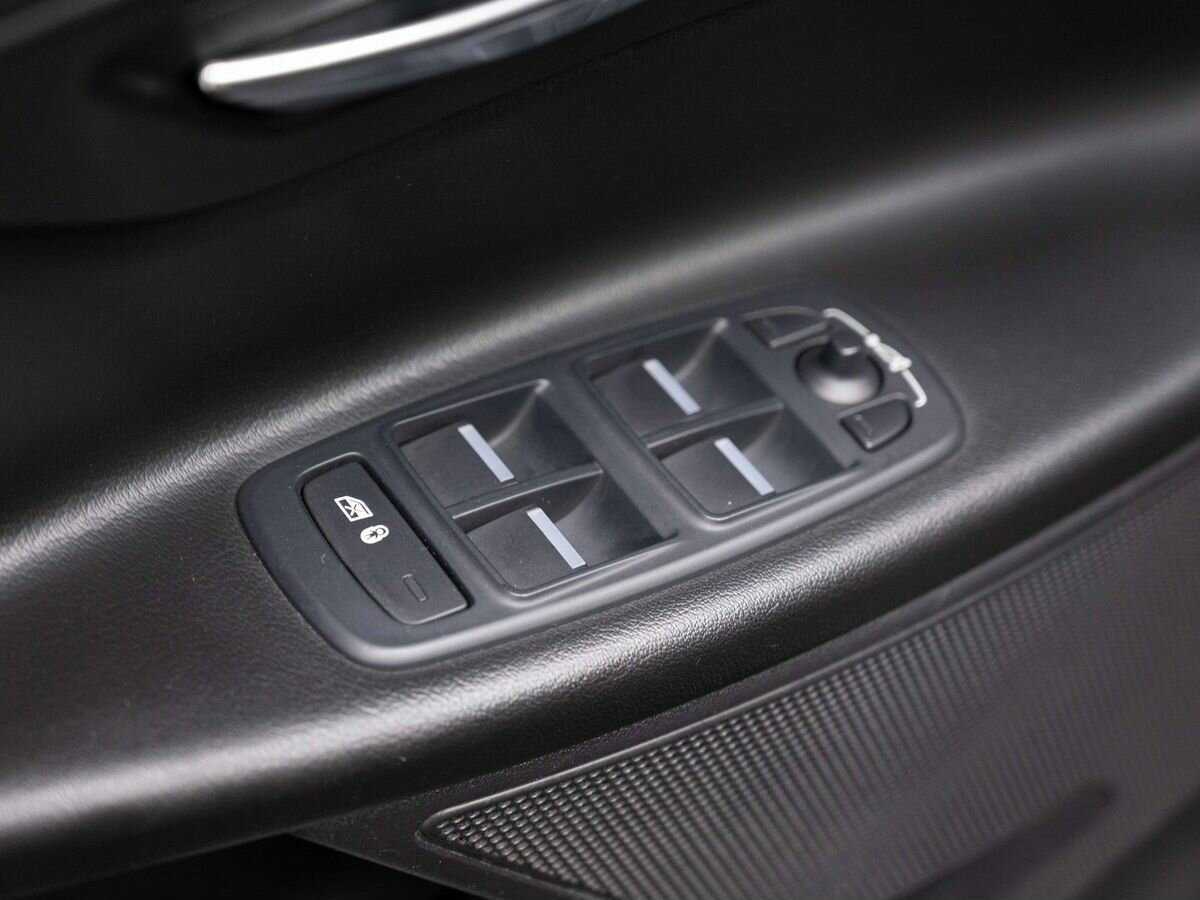 Купить Jaguar XE, 2016, 291 920 км, фото №18