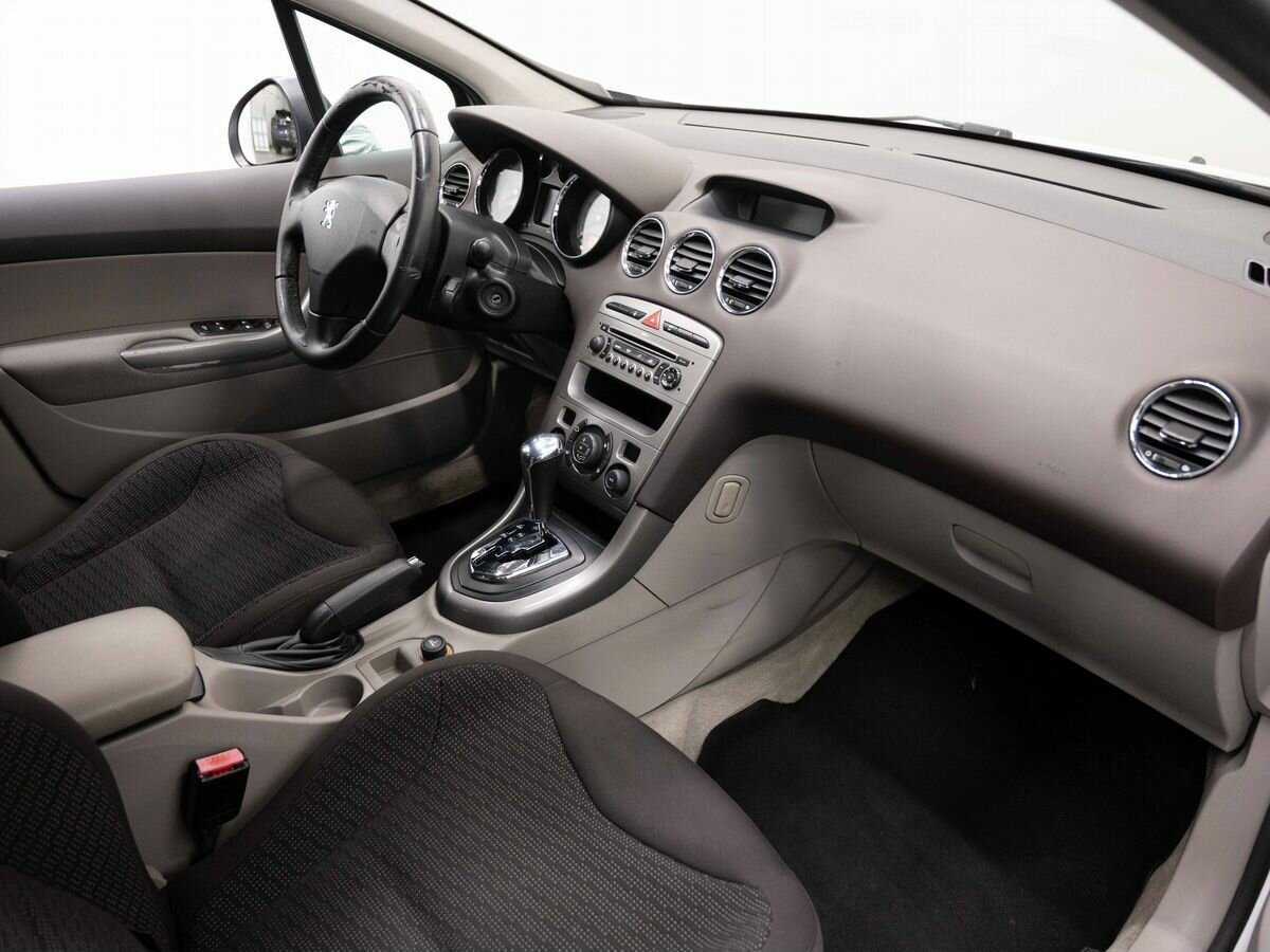 Купить Peugeot 308, 2008, 96 000 км, фото №11