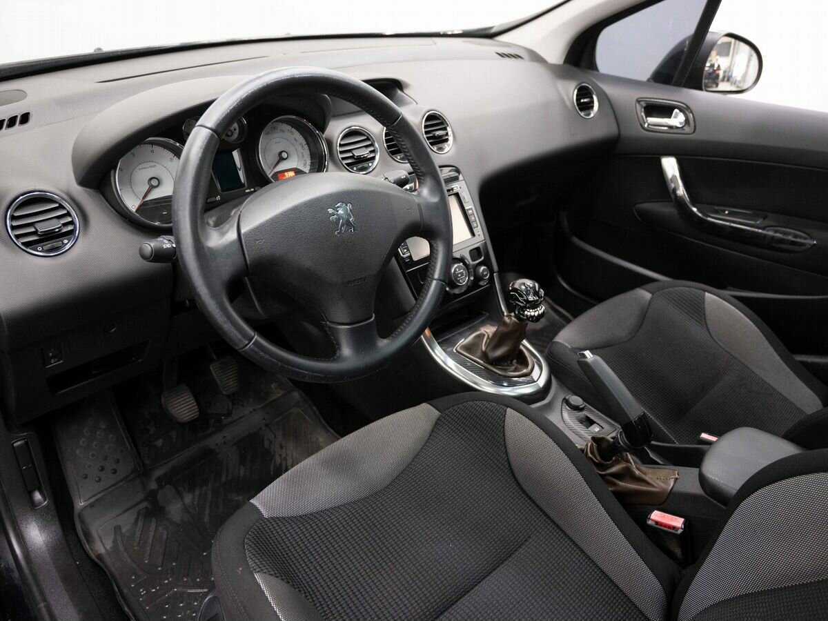 Купить Peugeot 308, 2010, 140 000 км, фото №7