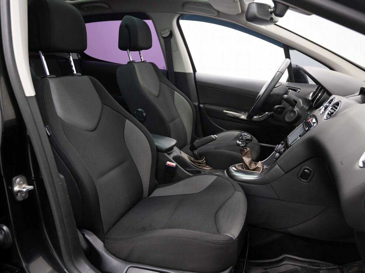 Купить Peugeot 308, 2010, 140 000 км, фото №12