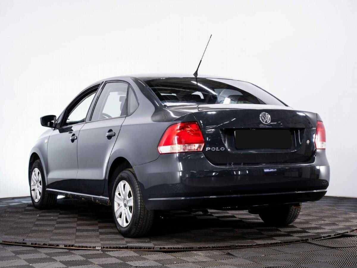 Купить Volkswagen Polo, 2011, 330 560 км, фото №4
