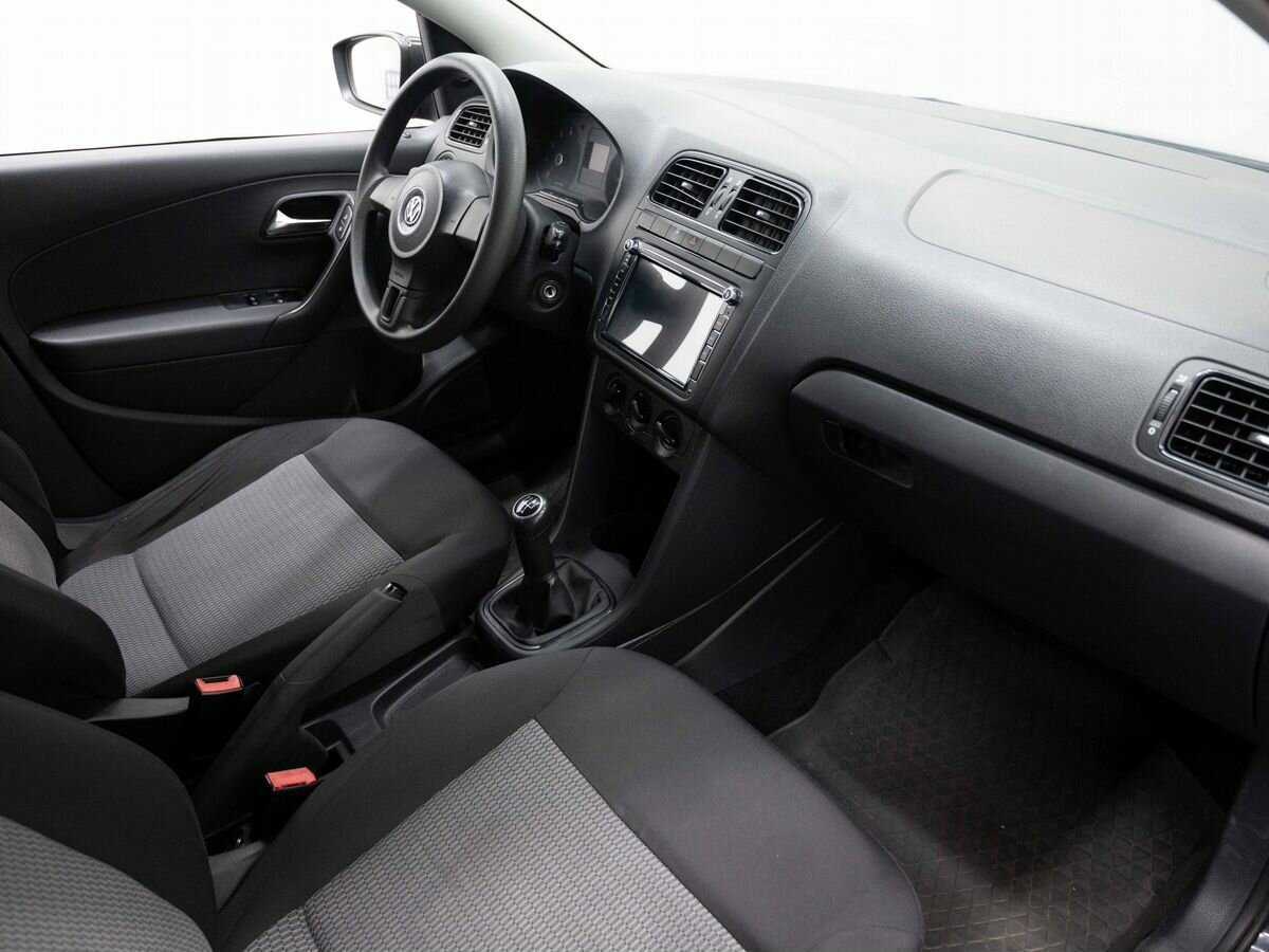 Купить Volkswagen Polo, 2011, 330 560 км, фото №11
