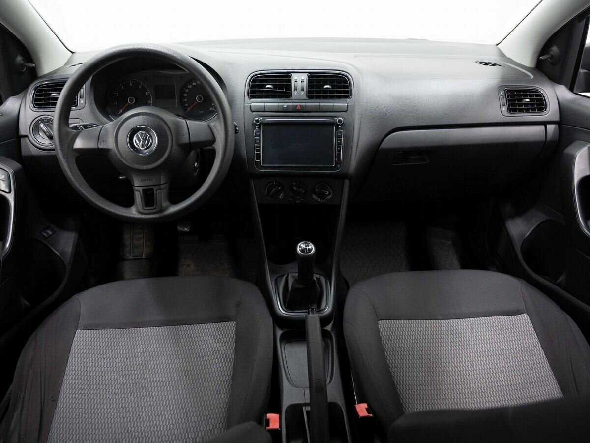 Купить Volkswagen Polo, 2011, 330 560 км, фото №13