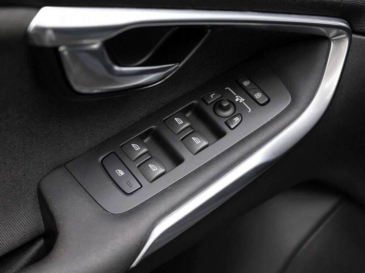 Купить Volvo V40 Cross Country, 2017, 117 000 км, фото №20