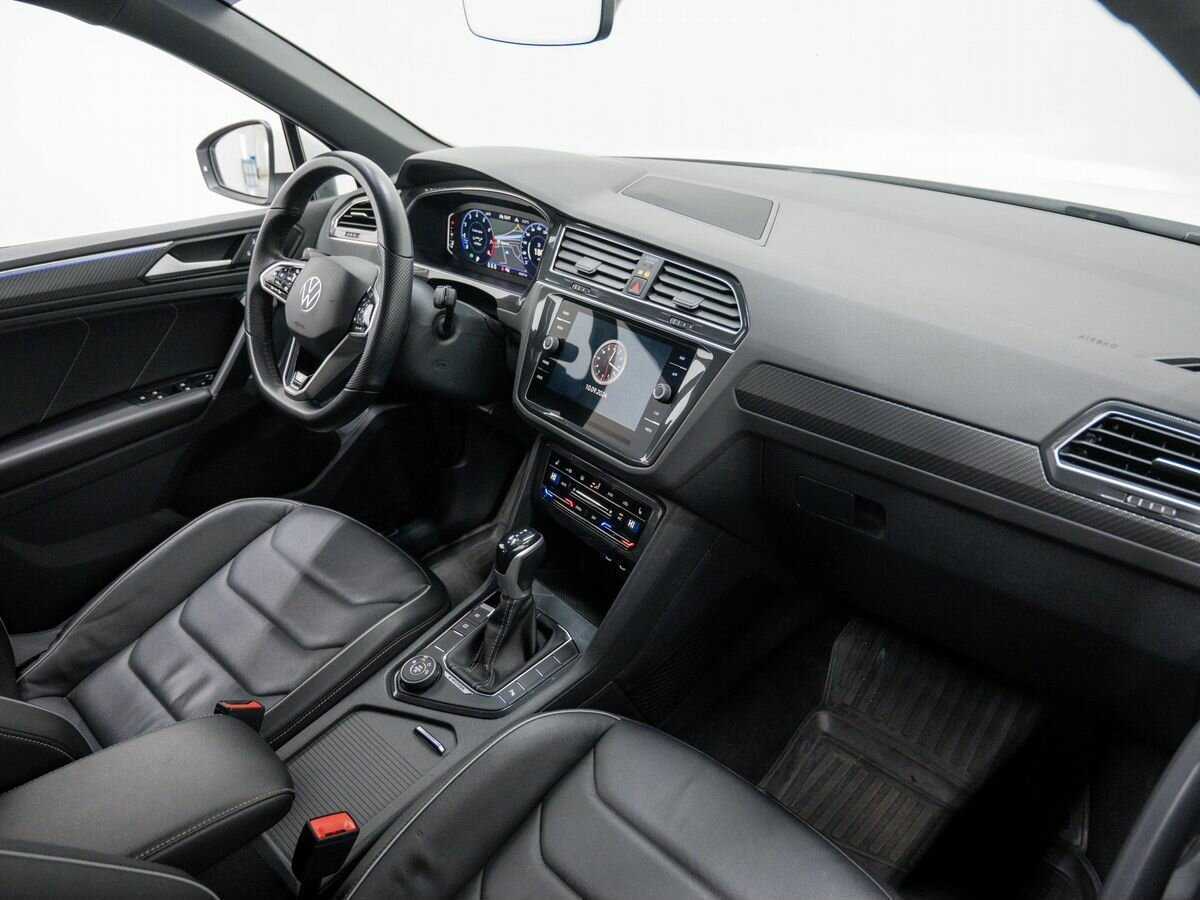 Купить Volkswagen Tiguan, 2022, 60 636 км, фото №7