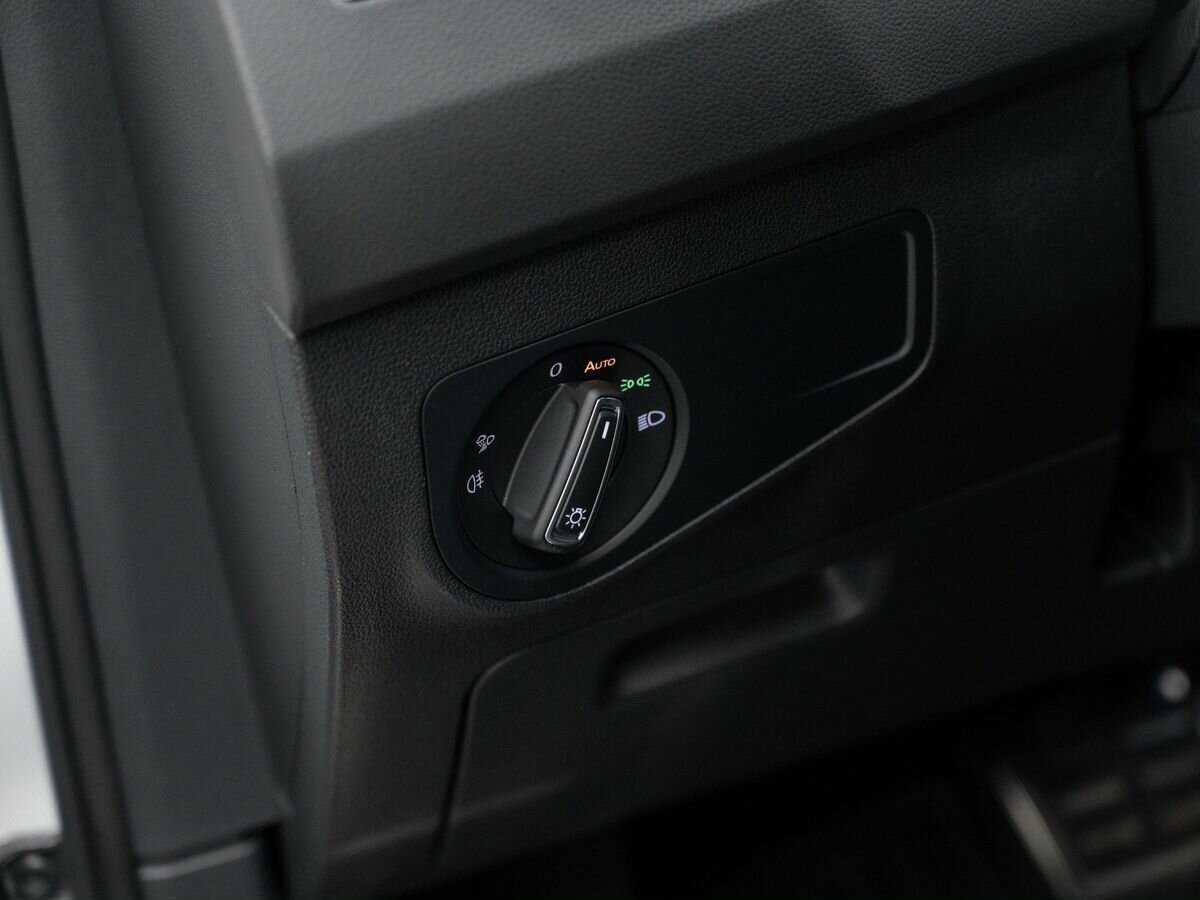 Купить Volkswagen Tiguan, 2022, 60 636 км, фото №18