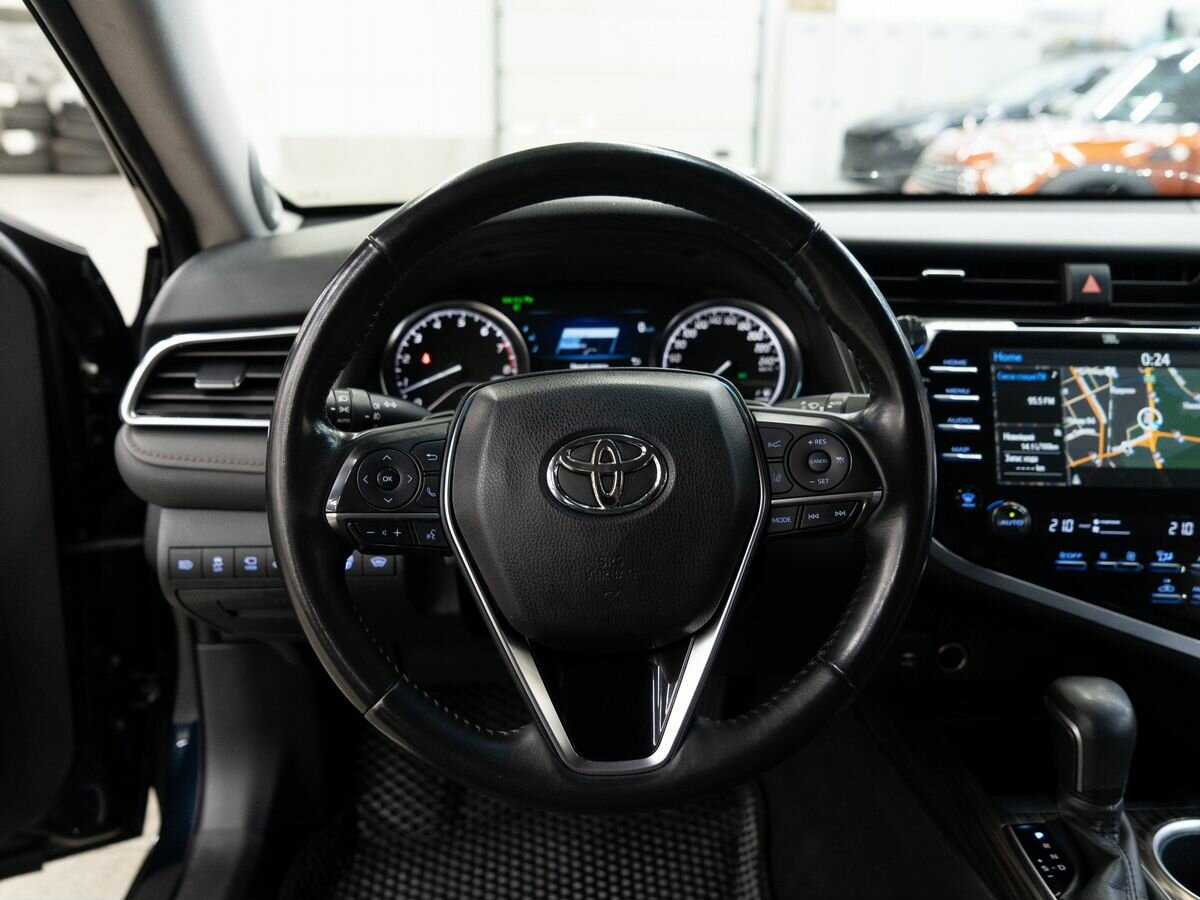 Купить Toyota Camry, 2018, 159 747 км, фото №5