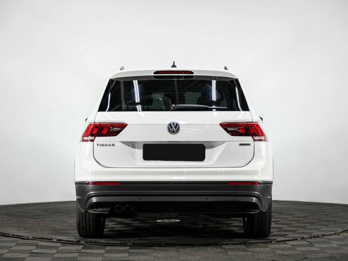 Купить Volkswagen Tiguan, 2018, 120 199 км, фото №5