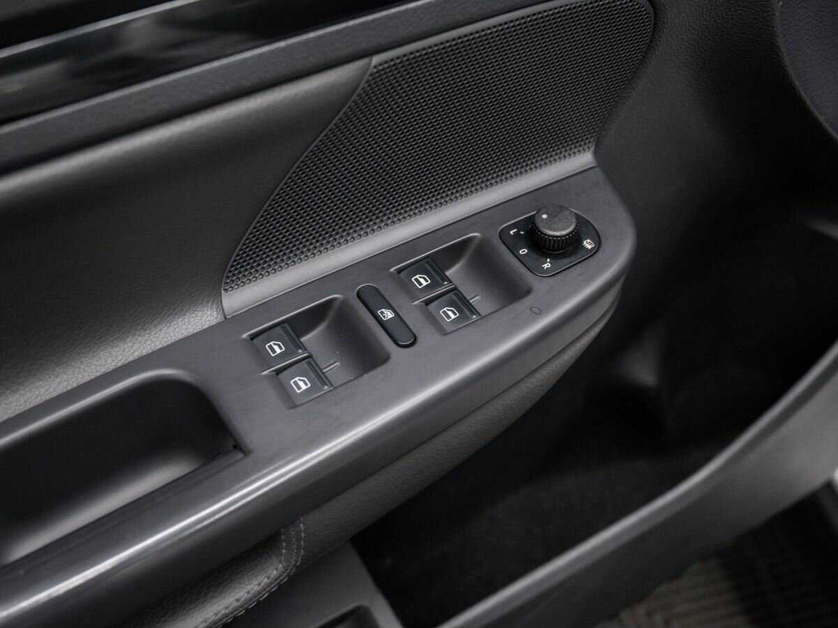 Купить Volkswagen Golf, 2008, 186 000 км, фото №15