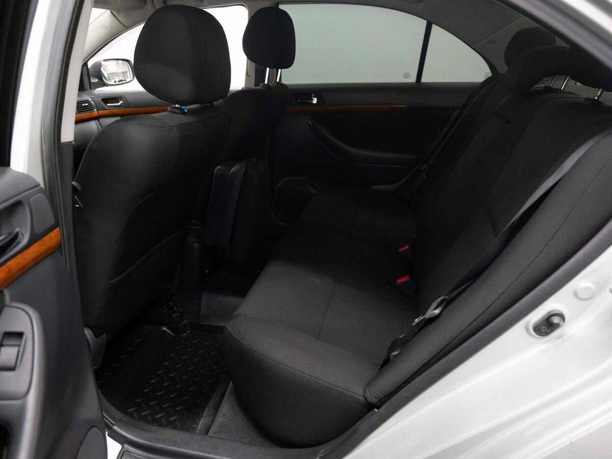 Купить Toyota Avensis, 2007, 304 000 км, фото №9