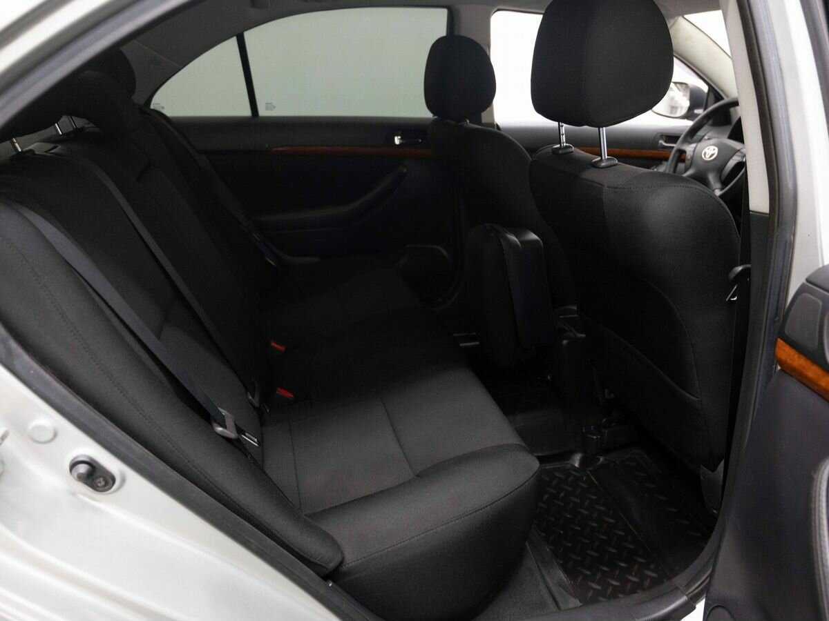 Купить Toyota Avensis, 2007, 304 000 км, фото №10