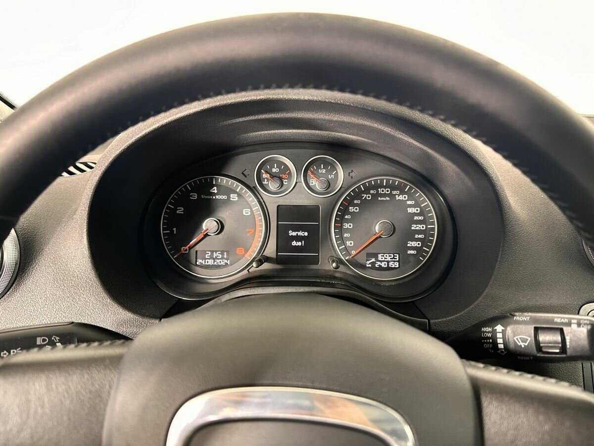 Купить Audi A3 Sportback, 2010, 240 159 км, фото №11