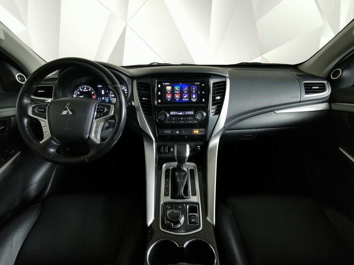 Купить Mitsubishi Pajero Sport, 2017, 174 500 км, фото №10