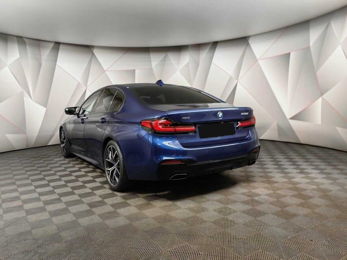 Купить BMW 5 серии 530i xDrive, 2018, 66 762 км, фото №4