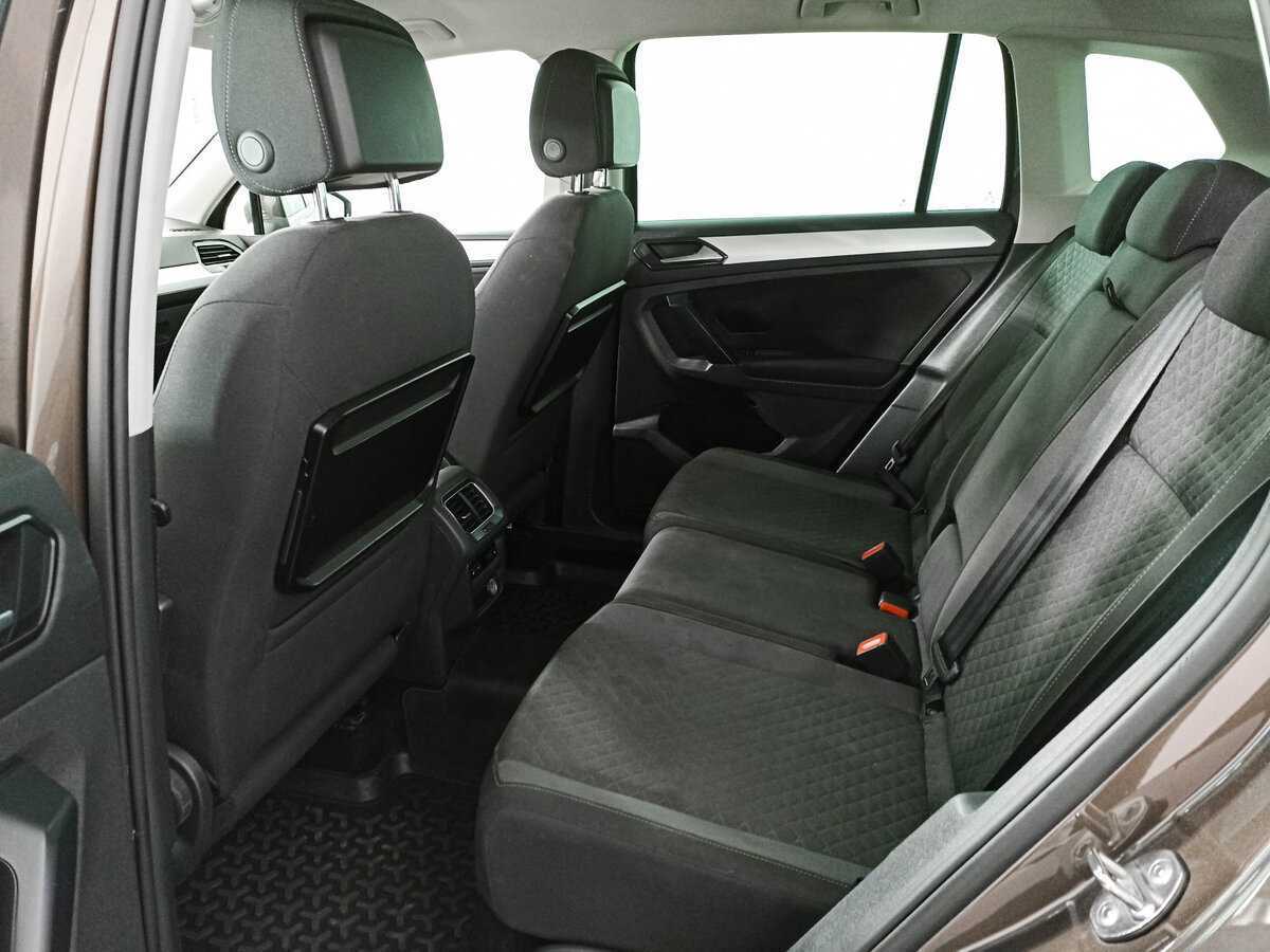 Купить Volkswagen Tiguan, 2017, 75 314 км, фото №10