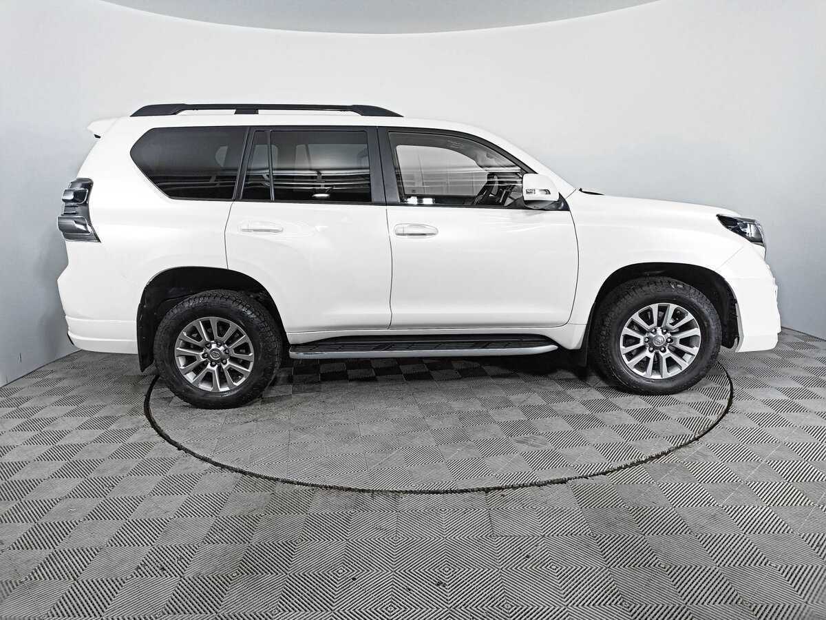 Купить Toyota Land Cruiser Prado, 2017, 128 641 км, фото №4