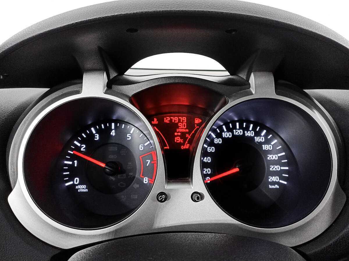 Купить Nissan Juke, 2011, 127 982 км, фото №9