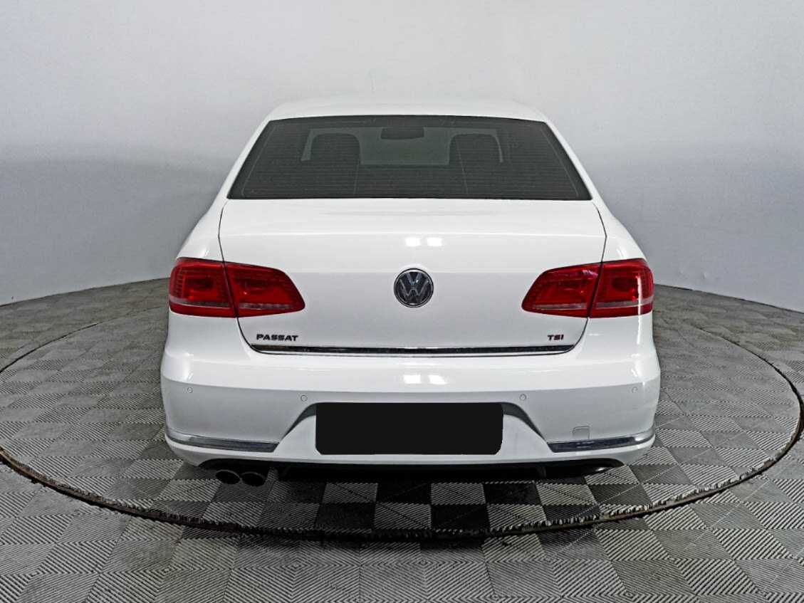 Купить Volkswagen Passat, 2011, 299 233 км, фото №6