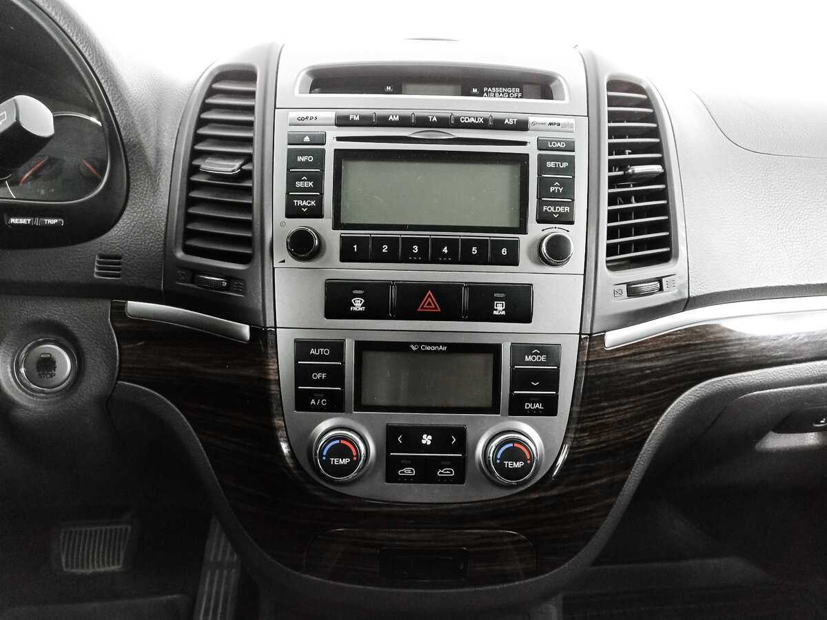 Купить Hyundai Santa Fe, 2010, 199 493 км, фото №13