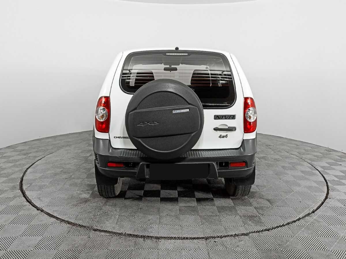 Купить Chevrolet Niva, 2015, 118 260 км, фото №5