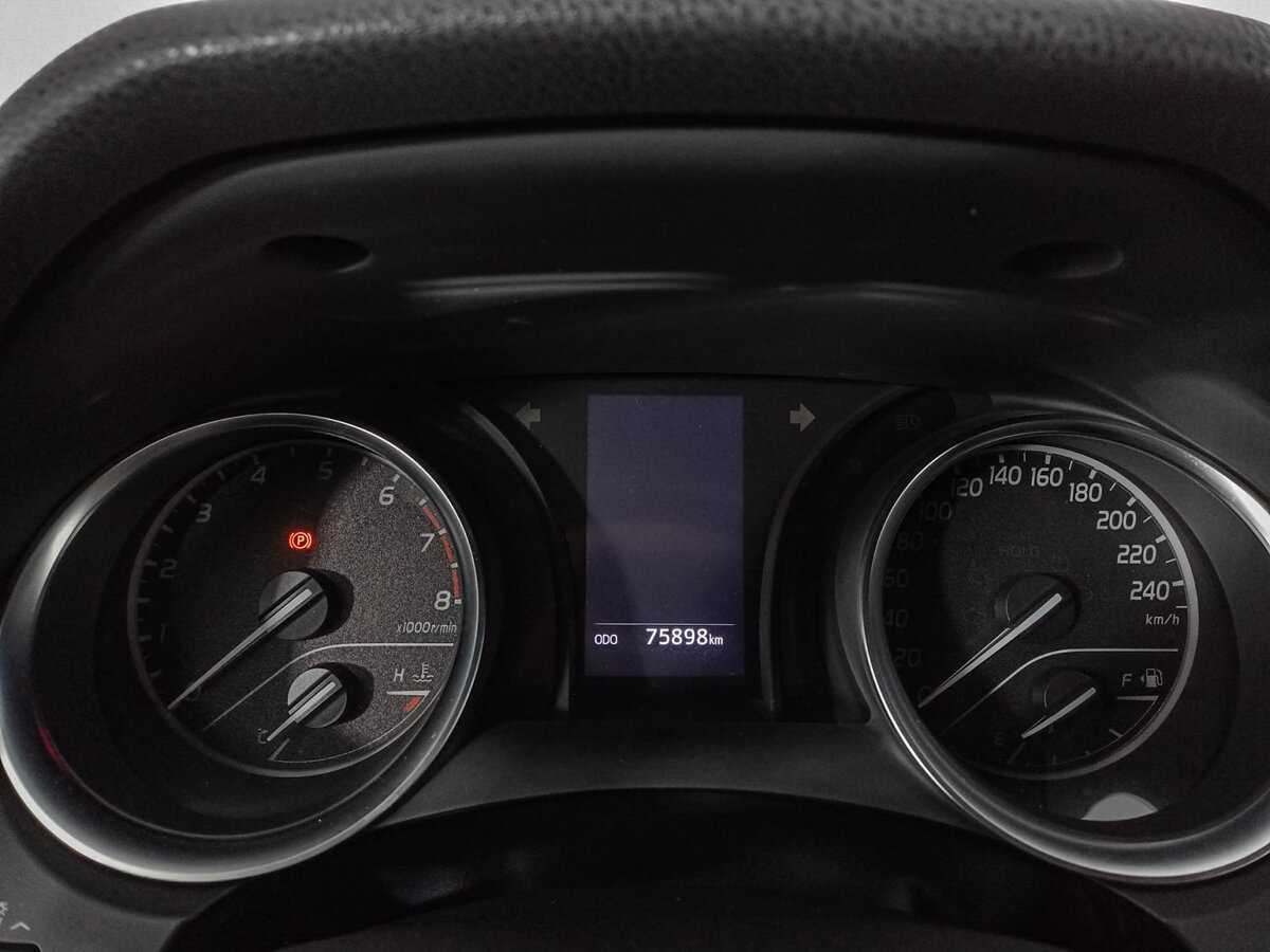 Купить Toyota Camry, 2019, 75 899 км, фото №9