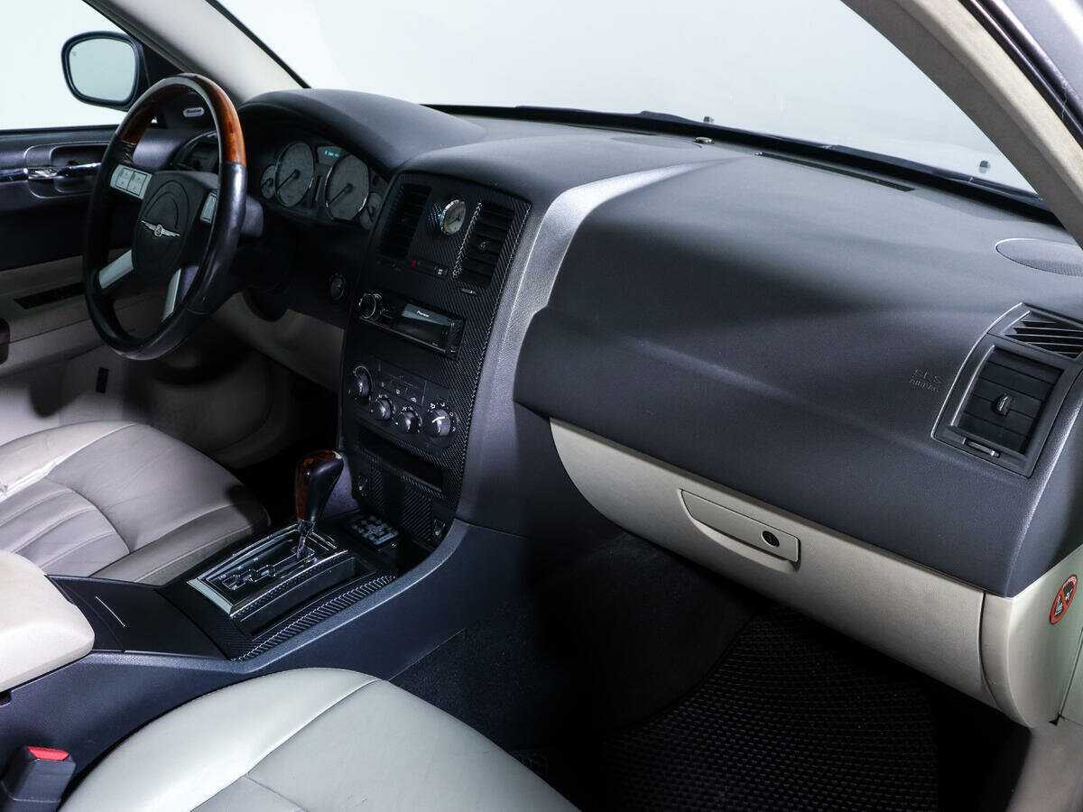 Купить Chrysler 300C, 2006, 250 000 км, фото №7
