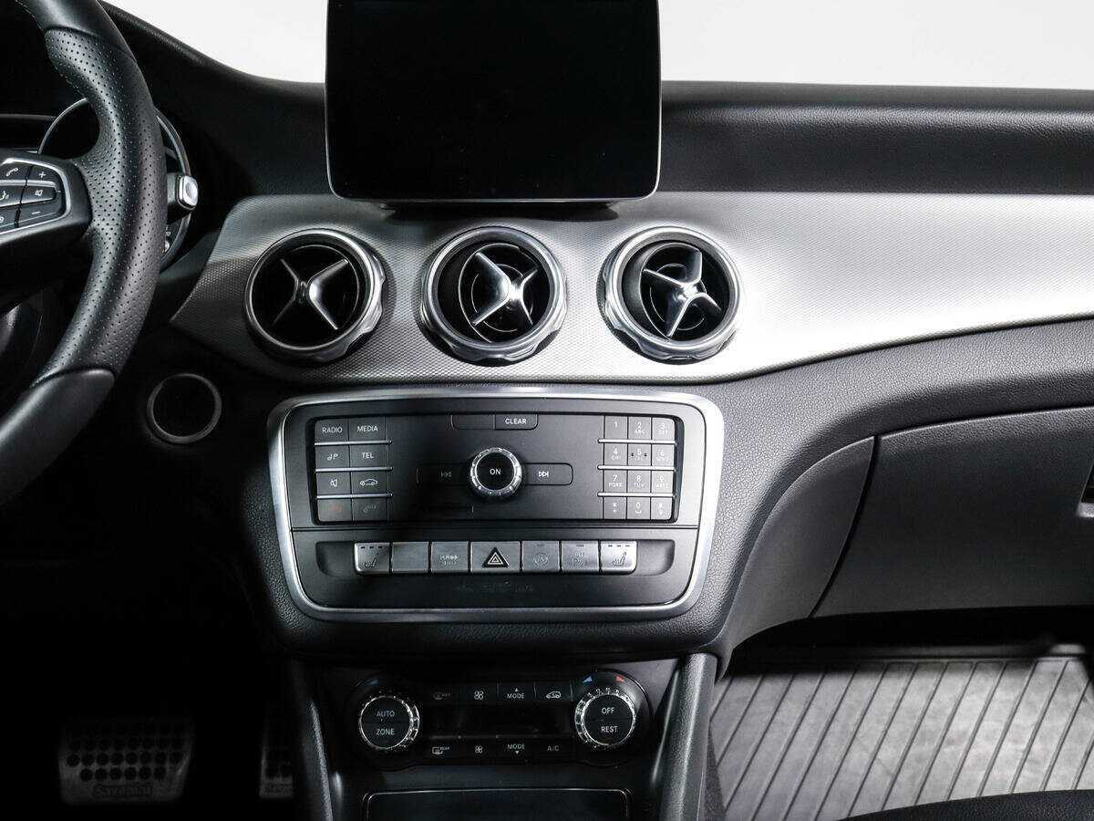 Купить Mercedes-Benz GLA 200, 2017, 103 000 км, фото №13