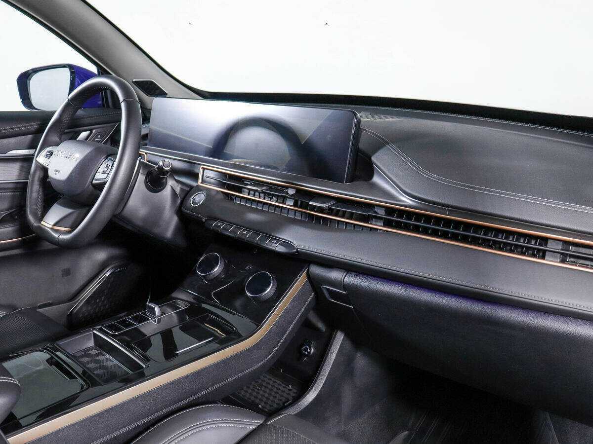 Купить EXEED LX, 2023, 15 000 км, фото №9