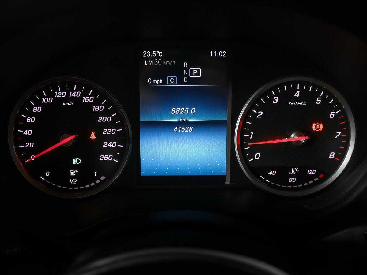 Купить Mercedes-Benz GLC 200, 2021, 41 525 км, фото №10