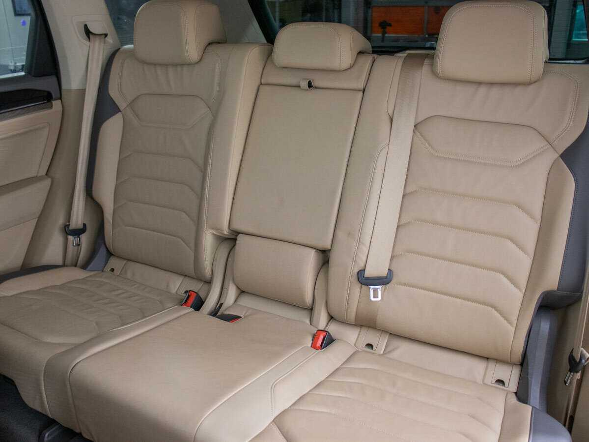 Купить Volkswagen Touareg, 2018, 120 059 км, фото №16