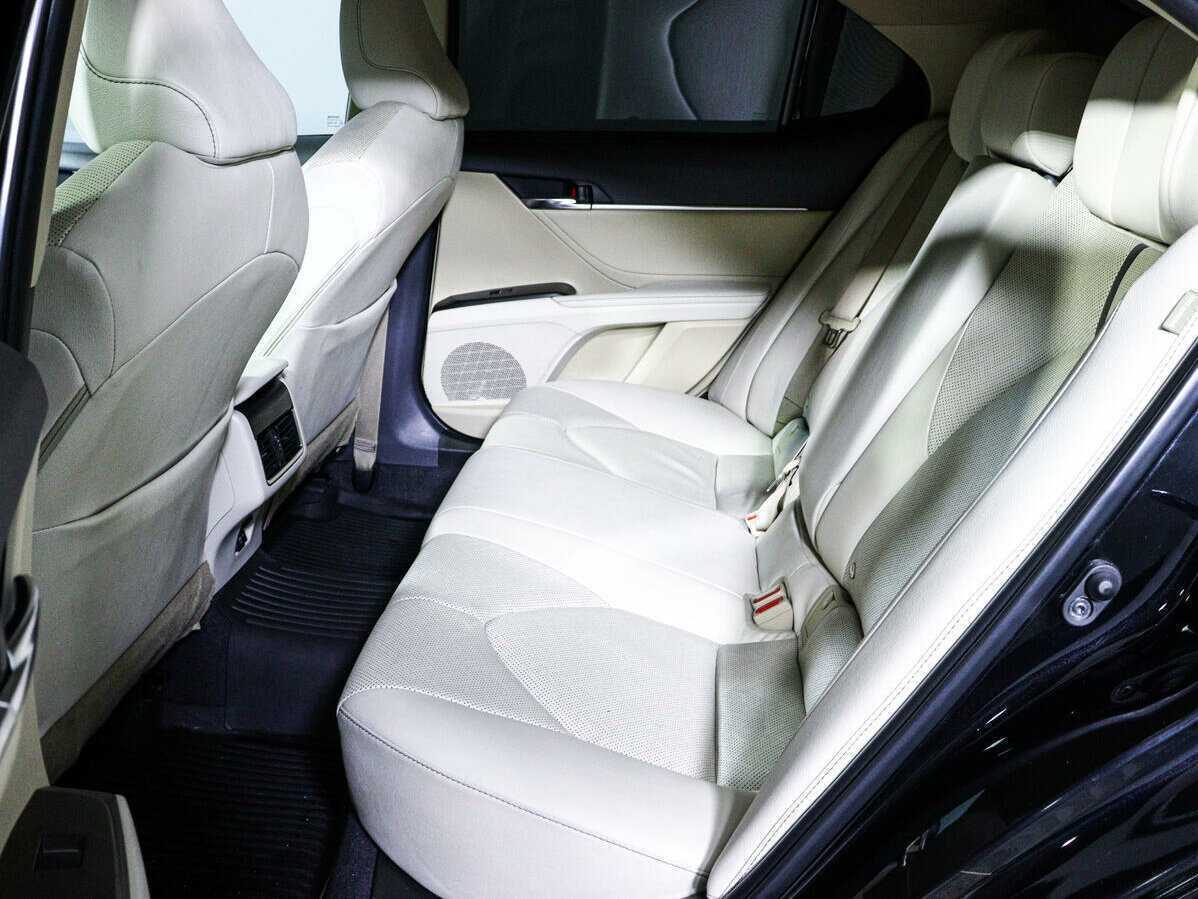 Купить Toyota Camry, 2021, 71 948 км, фото №8