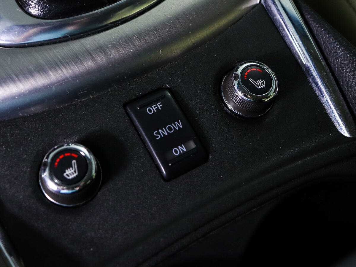 Купить Infiniti G25, 2010, 317 372 км, фото №17