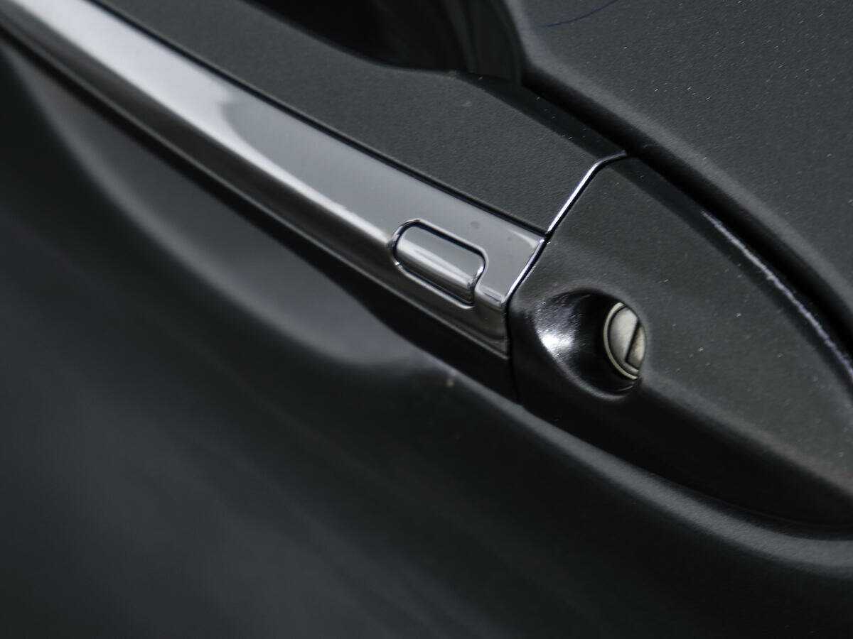 Купить Infiniti Q60, 2016, 51 056 км, фото №17